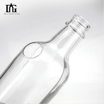 Finition de bouteilles de whisky procédés personnalisés pour le matériau de base de verre et les boissons