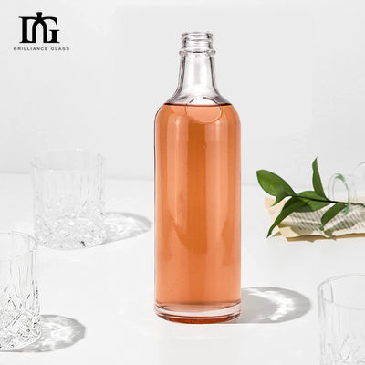Finition de bouteilles de whisky procédés personnalisés pour le matériau de base de verre et les boissons