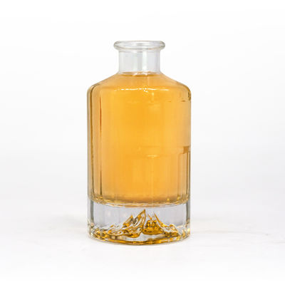 Bouteilles d'alcool OEM/ODM acceptables pour la vodka, le whisky, le rhum, le gin et le brandy, de différentes tailles