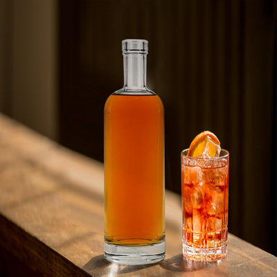 OEM/ODM Acceptable Bouteilles en verre transparent de 500 ml à 700 ml pour les boissons alcoolisées