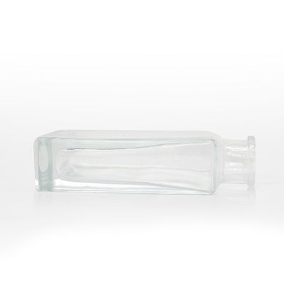 Bouteille en verre à bouchon à vis de 700 ml pour les liqueurs et boissons