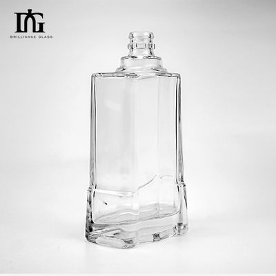 250 ml/500 ml/700 ml/750 ml Bouteille carrée de liqueur de whisky avec bouchon Épaisseur de verre lourd Fond