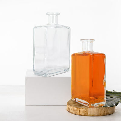 Bouteille en verre avec bouchon de liège pour le gin, le rhum, la vodka, le whisky, la tequila, les spiritueux, 700 ml, clair